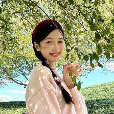 我家的女儿交不到男朋友海报